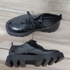 Zara Limited Edition Like New Classic Business Black Chunky Sole Oxford Shoes